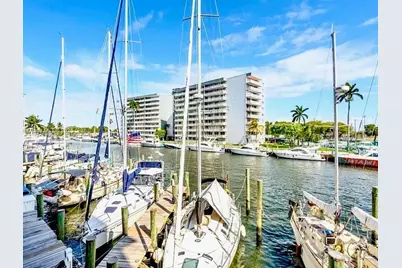 2415 NW 16th St Rd #214, Miami, FL 33125 - Photo 23