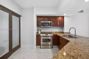20000 E Country Club Dr, Aventura, FL 33180 - Photo 7