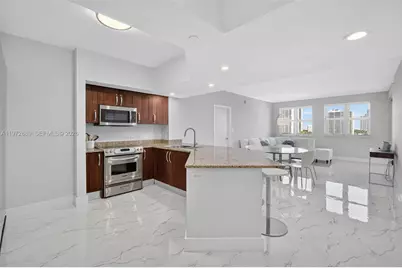 20000 E Country Club Dr #714, Aventura, FL 33180 - Photo 1