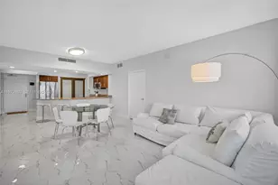 20000 E Country Club Dr, Aventura, FL 33180 - Photo 5