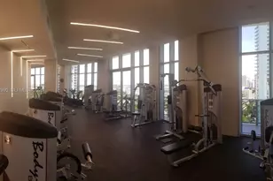 488 NE 18th St, Miami, FL 33132 - Photo 15