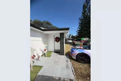 331 NW 39th Ave #1, Lauderhill, FL 33311 - Photo 1