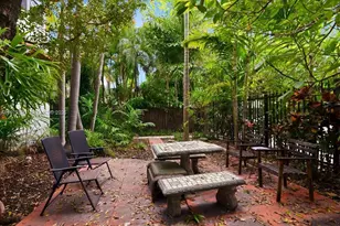 736 12th St, Miami Beach, FL 33139 - Photo 21