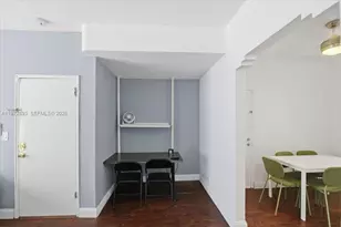 736 12th St, Miami Beach, FL 33139 - Photo 9