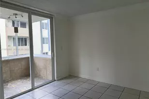 10000 NW 80th Ct, Hialeah Gardens, FL 33016 - Photo 15