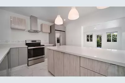 11690 SW 81st Rd #11690, Pinecrest, FL 33156 - Photo 9