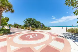 2655 Collins Ave, Miami Beach, FL 33140 - Photo 5