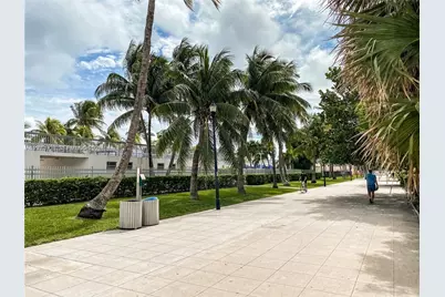 2655 Collins Ave #1404, Miami Beach, FL 33140 - Photo 23