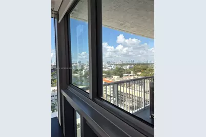 2655 Collins Ave #1404, Miami Beach, FL 33140 - Photo 41