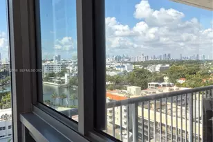 2655 Collins Ave, Miami Beach, FL 33140 - Photo 41