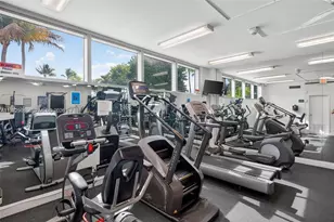 2655 Collins Ave, Miami Beach, FL 33140 - Photo 31
