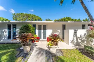 12950 SW 67th Ave, Pinecrest, FL 33156 - Photo 7