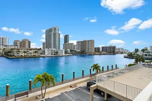 111 Golden Isles Dr, Hallandale Beach, FL 33009 - Photo 17