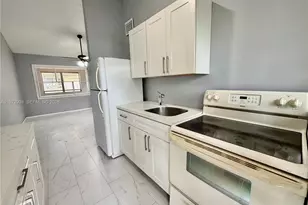 836 NW 12th Terrace, Fort Lauderdale, FL 33311 - Photo 9