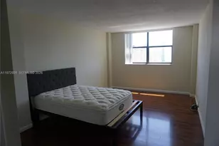 290 174th St, Sunny Isles Beach, FL 33160 - Photo 17