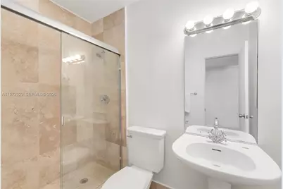 1018 Meridian Ave #8, Miami Beach, FL 33139 - Photo 9