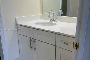 13 Matador Ln, Davie, FL 33324 - Photo 23