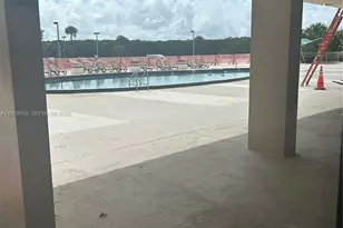 400 Kings Point Dr, Sunny Isles Beach, FL 33160 - Photo 3