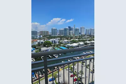 400 Kings Point Dr #1624, Sunny Isles Beach, FL 33160 - Photo 5
