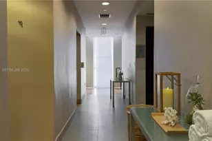 1331 Brickell Bay Dr, Miami, FL 33131 - Photo 19