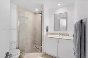 1331 Brickell Bay Dr, Miami, FL 33131 - Photo 61