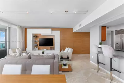 1331 Brickell Bay Dr #1901, Miami, FL 33131 - Photo 11