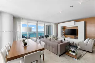 1331 Brickell Bay Dr, Miami, FL 33131 - Photo 9