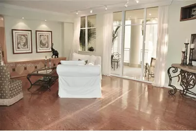 1 Century Ln #310, Miami Beach, FL 33139 - Photo 3