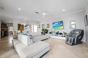 1026 SW 180th Terrace, Pembroke Pines, FL 33029 - Photo 7