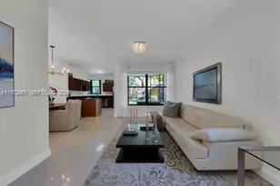 15533 N Miami Lakeway N, Miami Lakes, FL 33014 - Photo 7