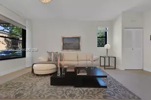 15533 N Miami Lakeway N, Miami Lakes, FL 33014 - Photo 9