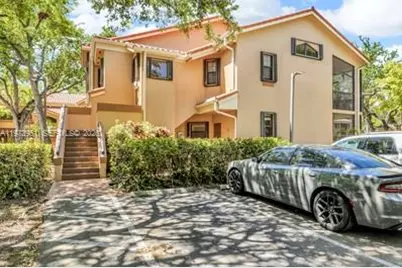 15533 N Miami Lakeway N #15533, Miami Lakes, FL 33014 - Photo 1
