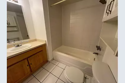 455 S Pine Island Rd #410C, Plantation, FL 33324 - Photo 27