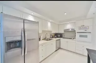 4001 S Ocean Dr, Hollywood, FL 33019 - Photo 15