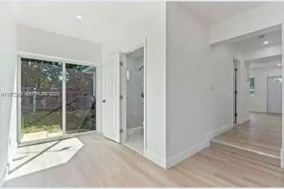 5701 SW 41st St #., West Park, FL 33023 - Photo 19