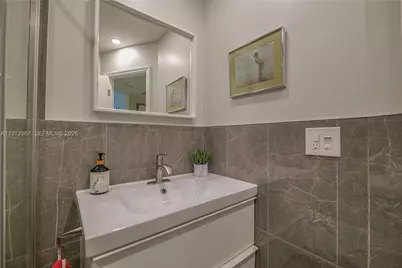 5171 W Oakland Park Blvd #309, Lauderdale Lakes, FL 33313 - Photo 13