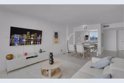 1000 West Ave #721, Miami Beach, FL 33139 - Photo 5