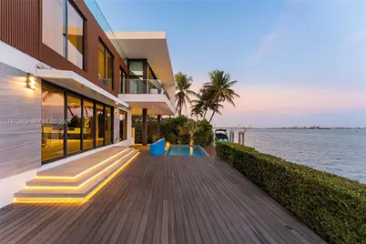 1270 NE 82nd St, Miami, FL 33138 - Photo 9