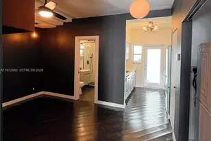 742 12th St, Miami Beach, FL 33139 - Photo 9