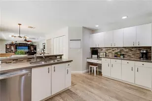 16085 SW 84th Pl, Palmetto Bay, FL 33157 - Photo 13
