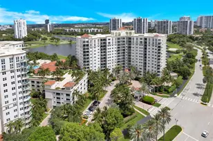 20000 E Country Club Dr, Aventura, FL 33180 - Photo 5