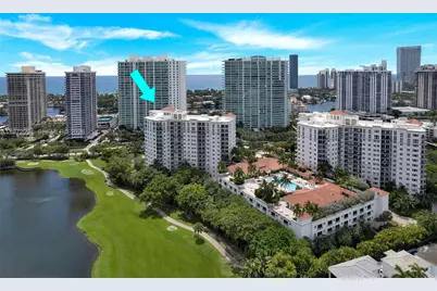 20000 E Country Club Dr #PH06, Aventura, FL 33180 - Photo 43
