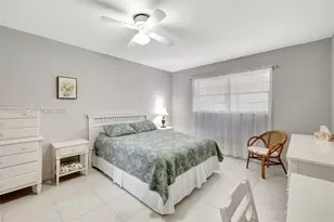 5002 NW 35th St, Lauderdale Lakes, FL 33319 - Photo 15