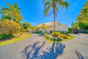 9220 SW 102nd St, Miami, FL 33176 - Photo 3