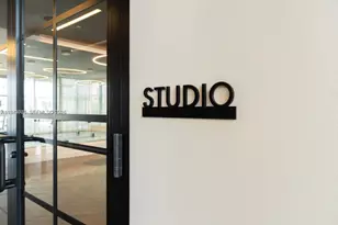 159 NE 6th St, Miami, FL 33132 - Photo 25