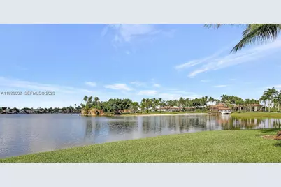 5862 NW 113th Pl, Doral, FL 33178 - Photo 17