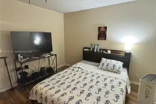 142 Northampton G, West Palm Beach, FL 33417 - Photo 7