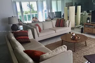 100 Bayview Dr, Sunny Isles Beach, FL 33160 - Photo 33