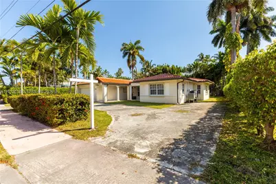 4555 Alton Rd, Miami Beach, FL 33140 - Photo 5
