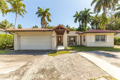4555 Alton Rd, Miami Beach, FL 33140 - Photo 1